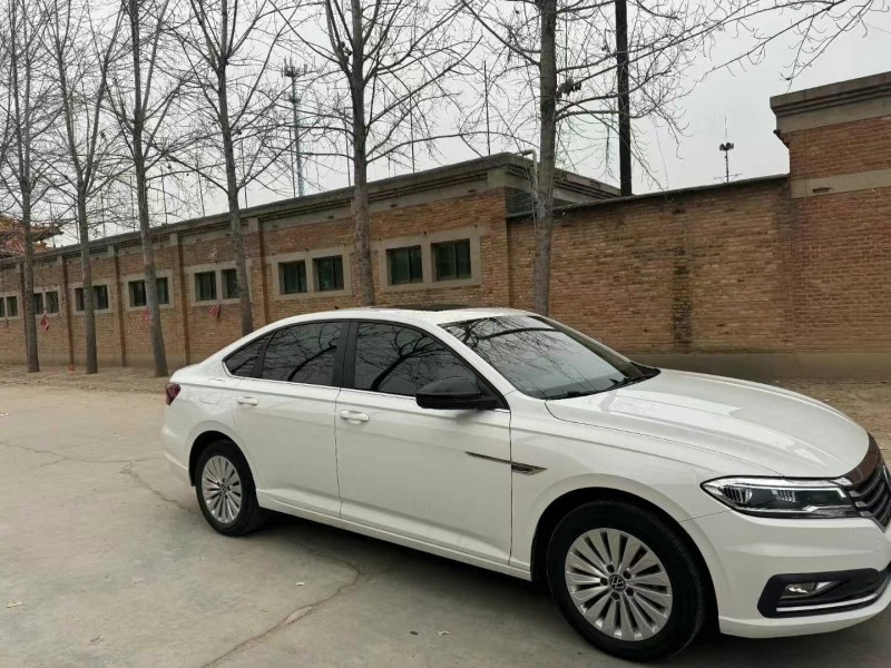 保定21年大众朗逸2