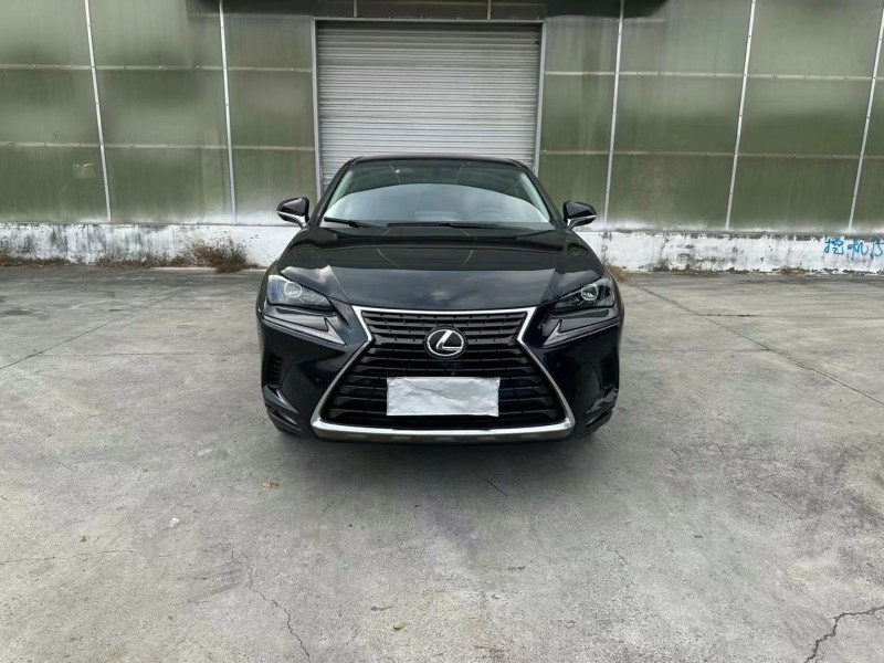 徐州20年雷克萨斯NX1