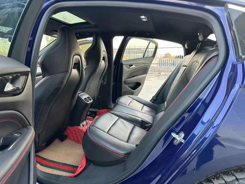 徐州22年别克君威7