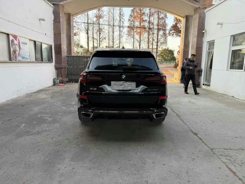 徐州23年宝马X59