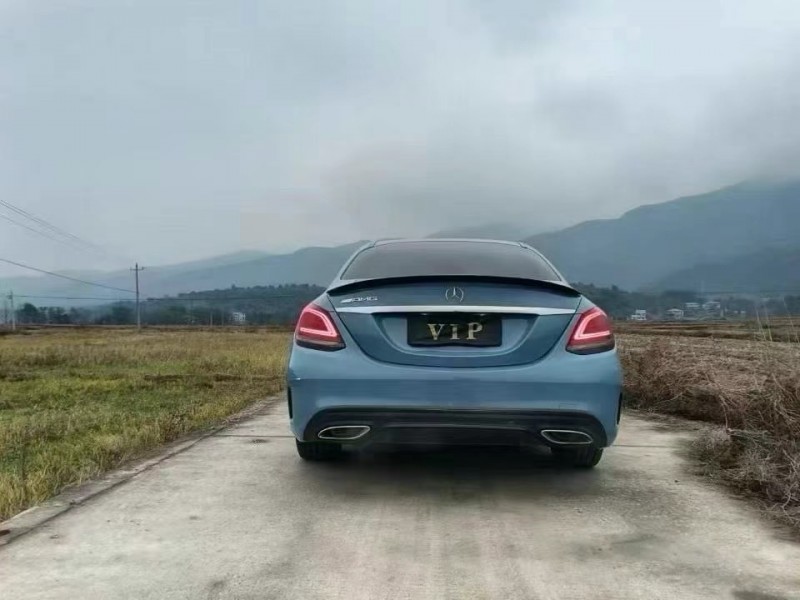 济宁19年奔驰C2
