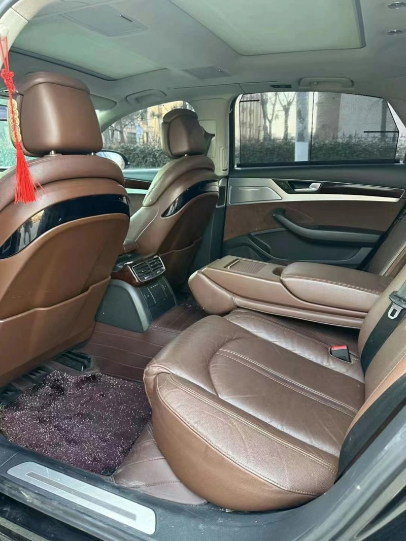 潍坊12年奥迪A8L4