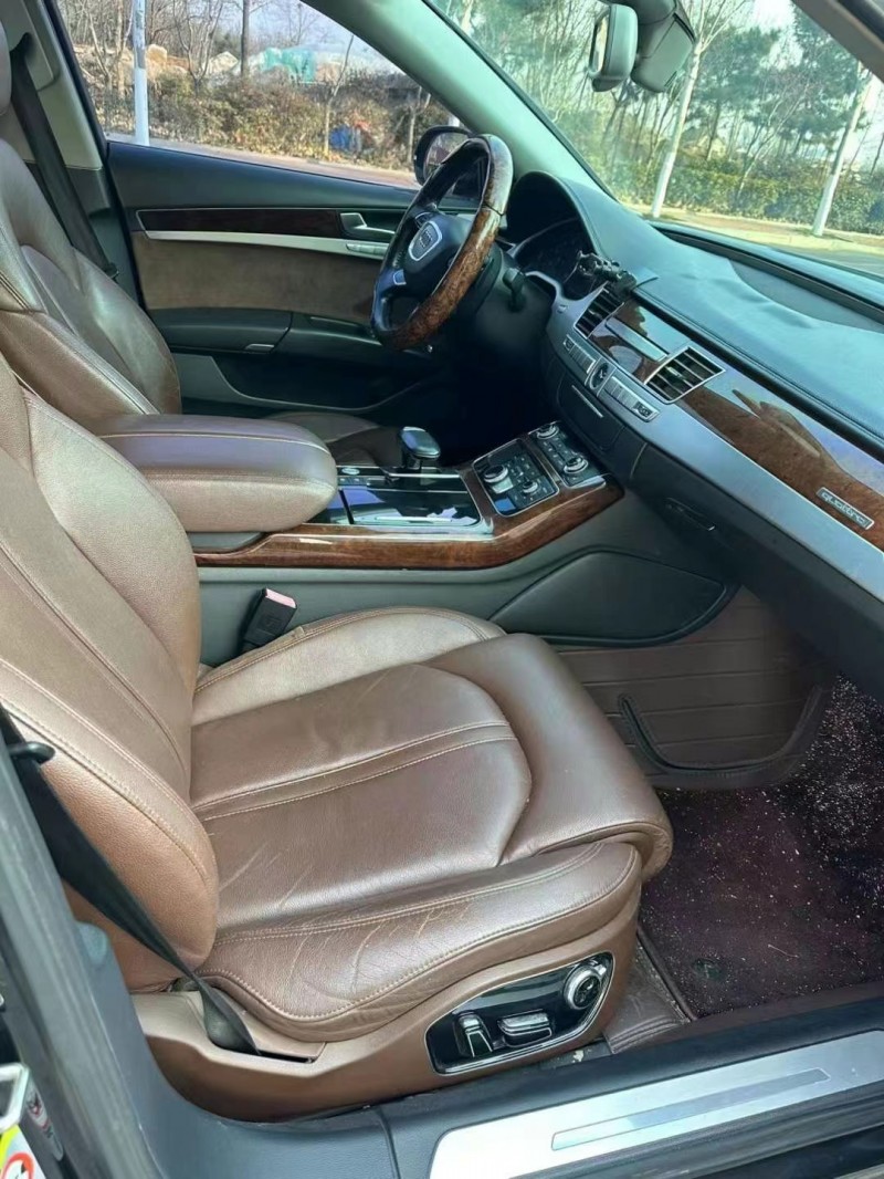 潍坊12年奥迪A8L8