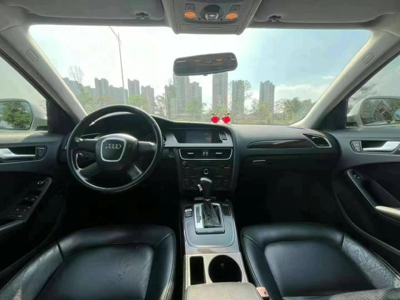 东莞12年奥迪A4L7