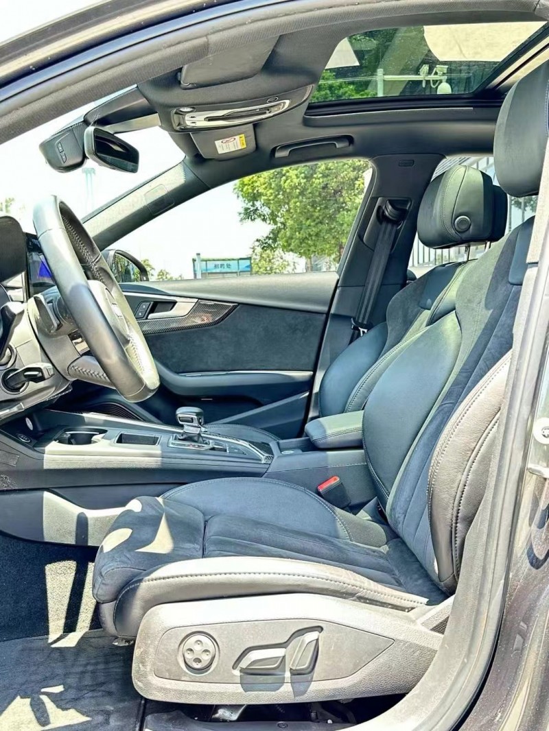 东莞22年奥迪A4L4