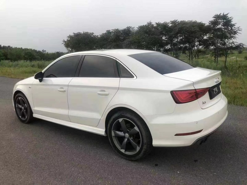 济宁14年奥迪A34