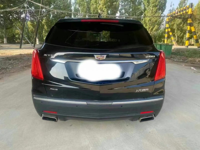 保定18年凯迪拉克XT54