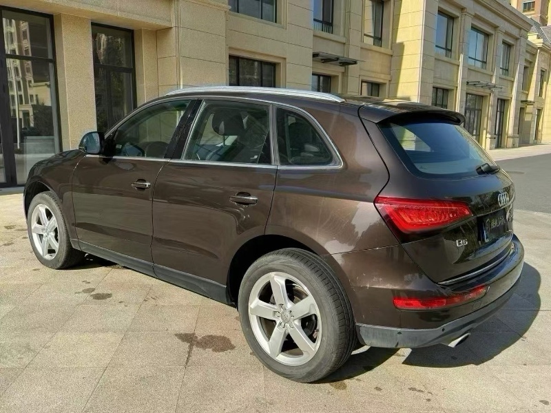 青岛16年奥迪Q59