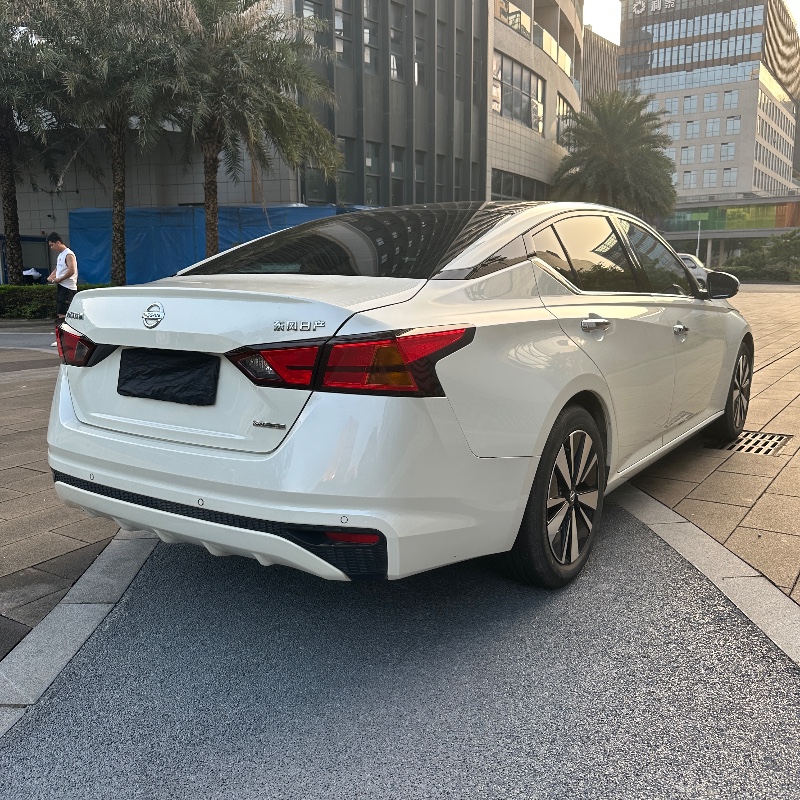 广州22年日产天籁5