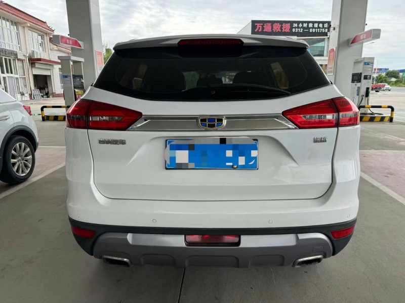 保定18年吉利博越4