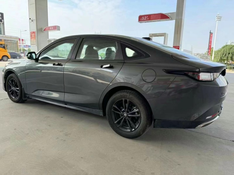 保定23年长安汽车逸达5