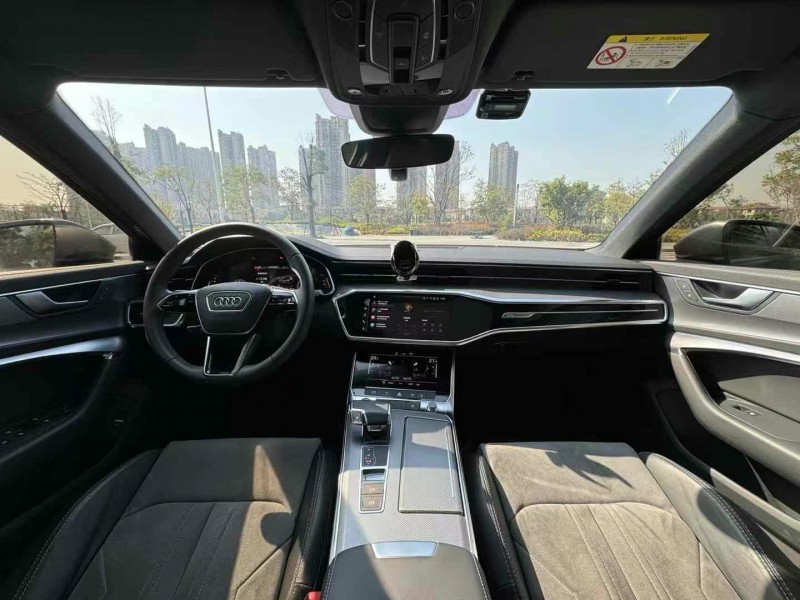 东莞21年奥迪A6L4