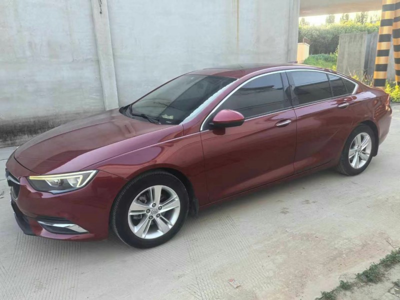 保定18年别克君威3