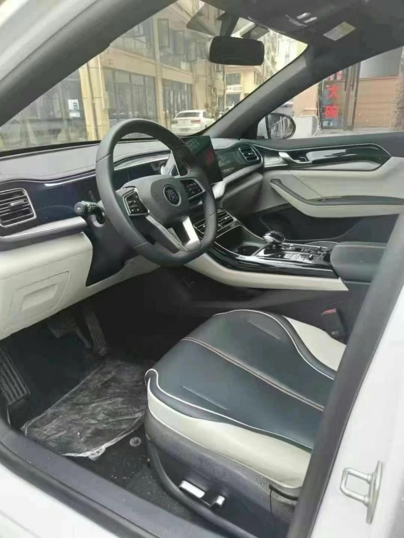 潍坊23年比亚迪秦4