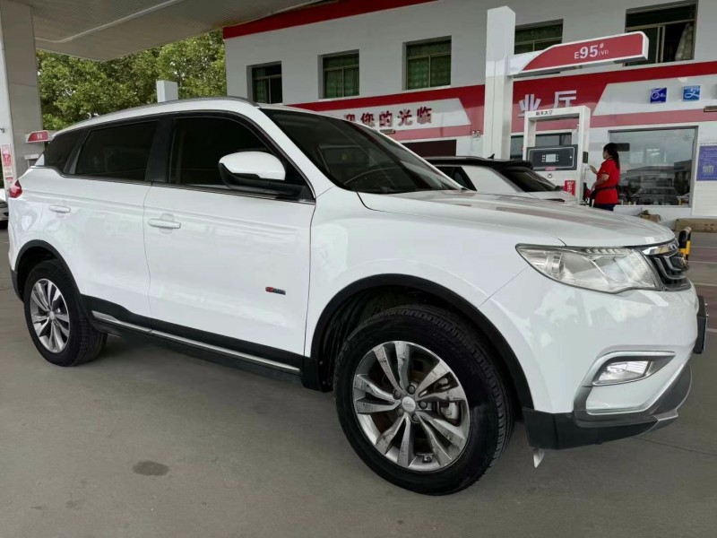 保定18年吉利博越2