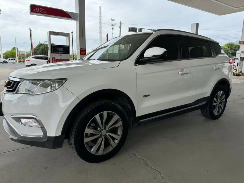 保定18年吉利博越3