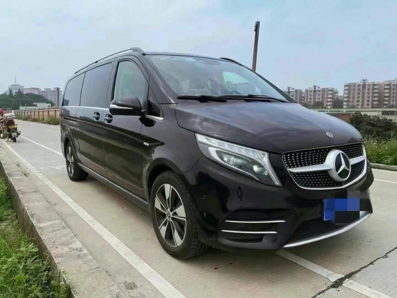 广州21年奔驰V3