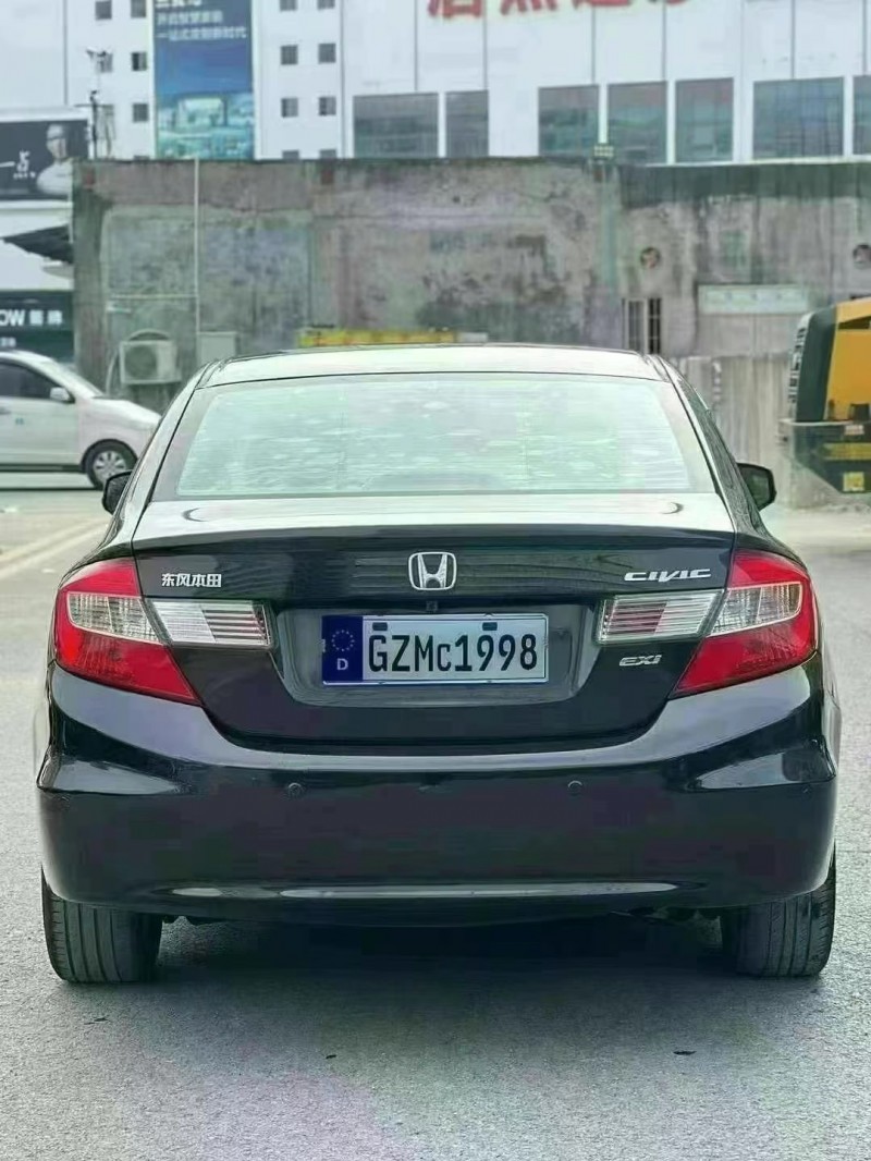 广州12年本田思域3