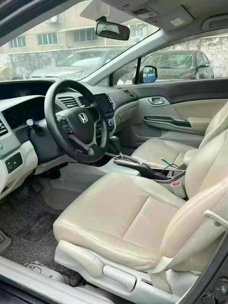 广州12年本田思域6