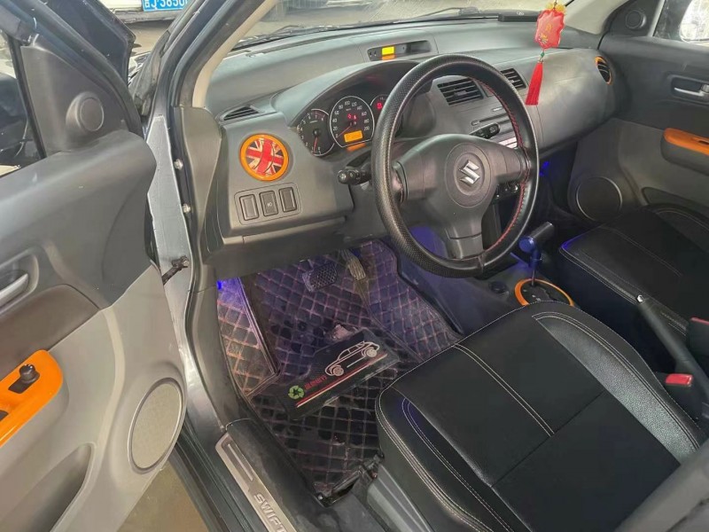 保定18年铃木雨燕7