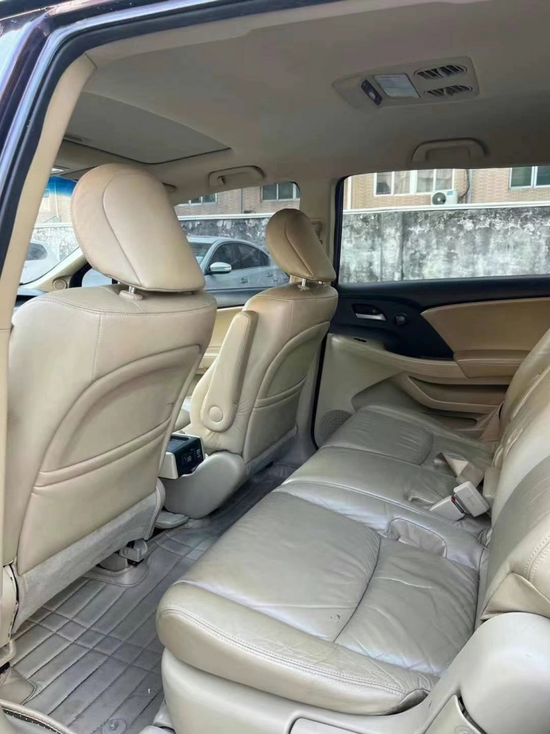 广州11年本田奥德赛6