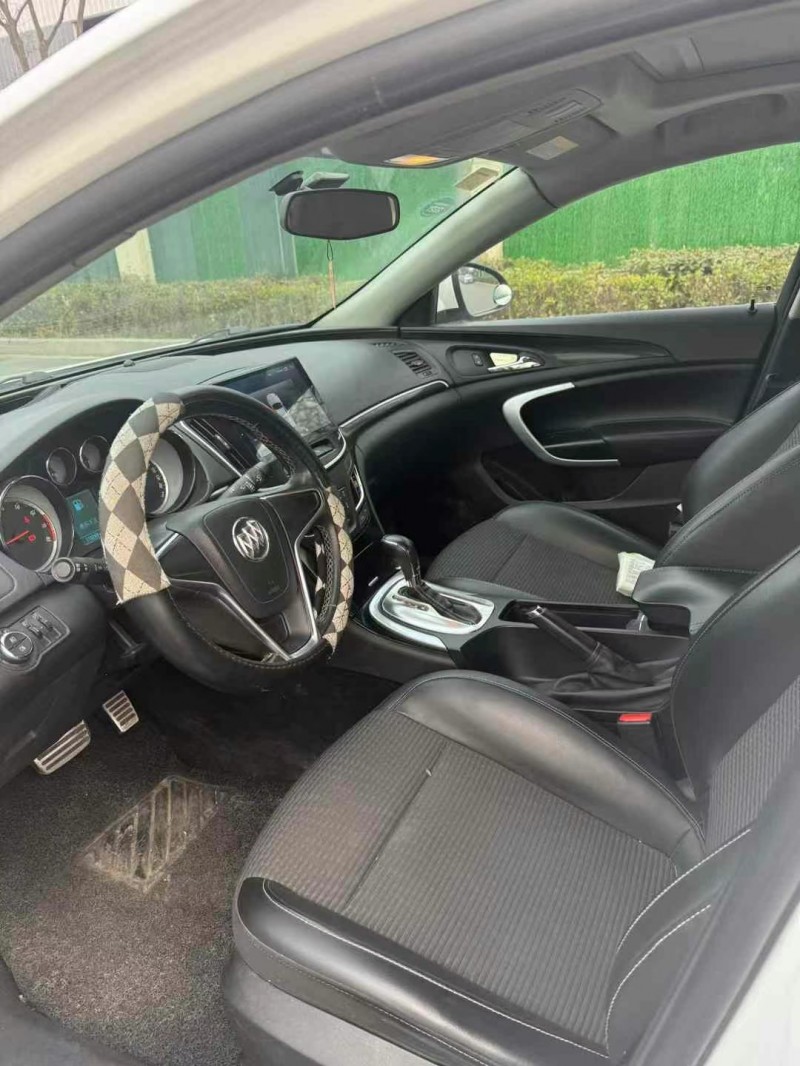 徐州15年别克君威8