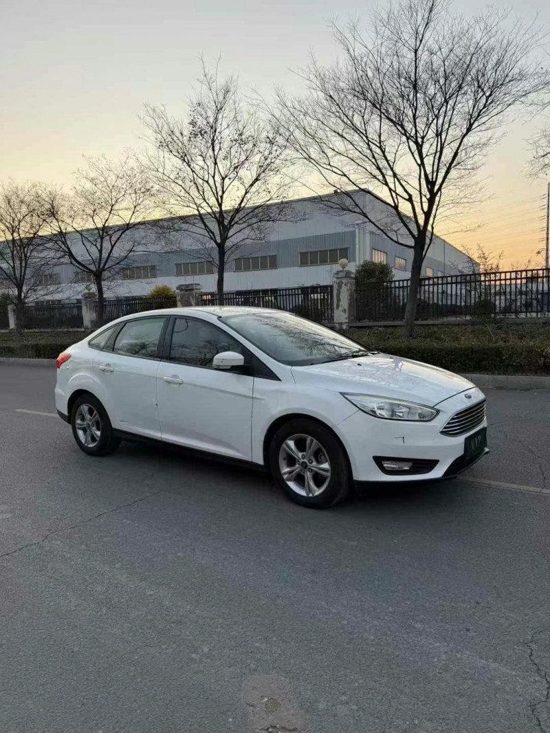 徐州16年福特福克斯3
