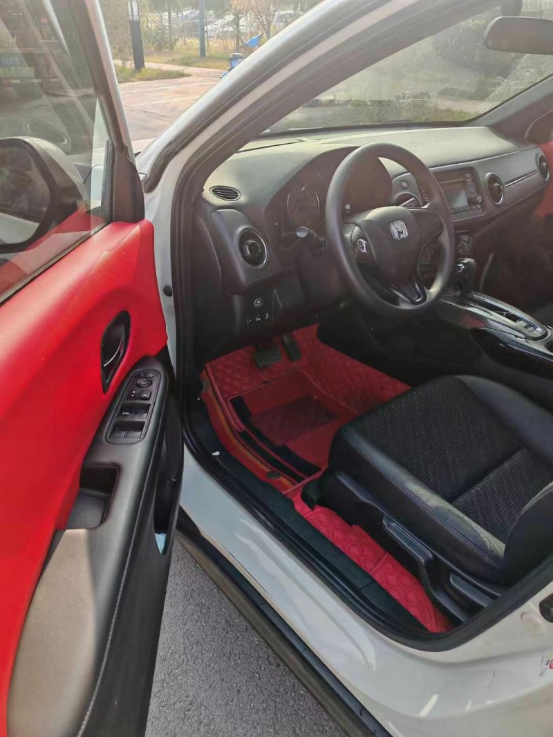 保定16年本田XRV8