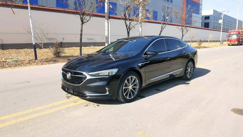 徐州20年别克君越2