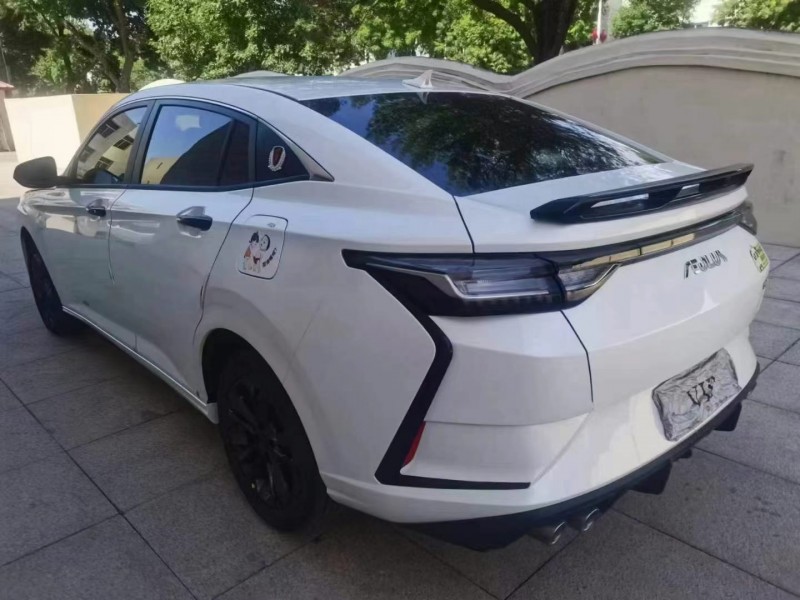 保定23年东风奕炫5