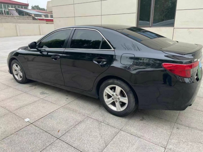 保定14年丰田锐志5