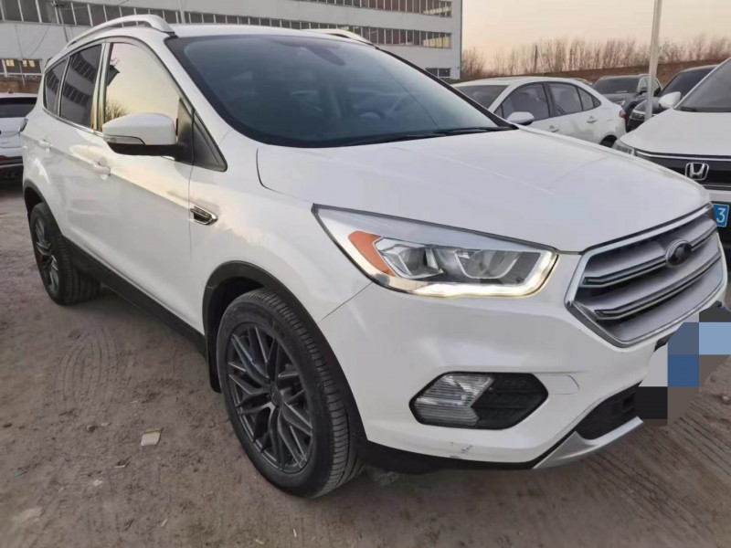 保定18年福特翼虎3