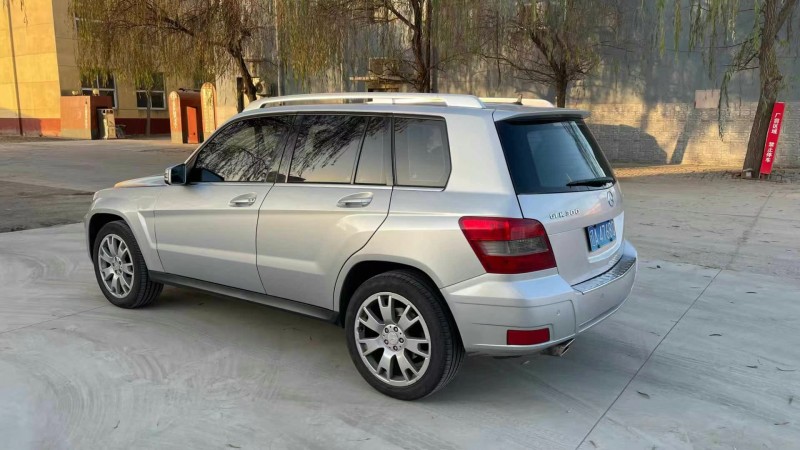 保定12年奔驰GLK8