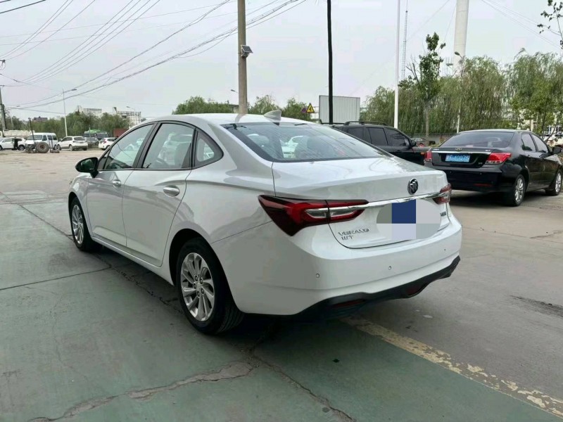 保定20年别克威朗3