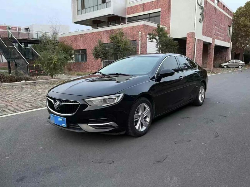 枣庄19年别克君威2