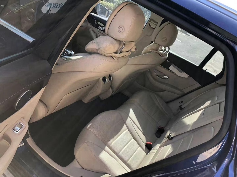 青岛16年奔驰GLC5