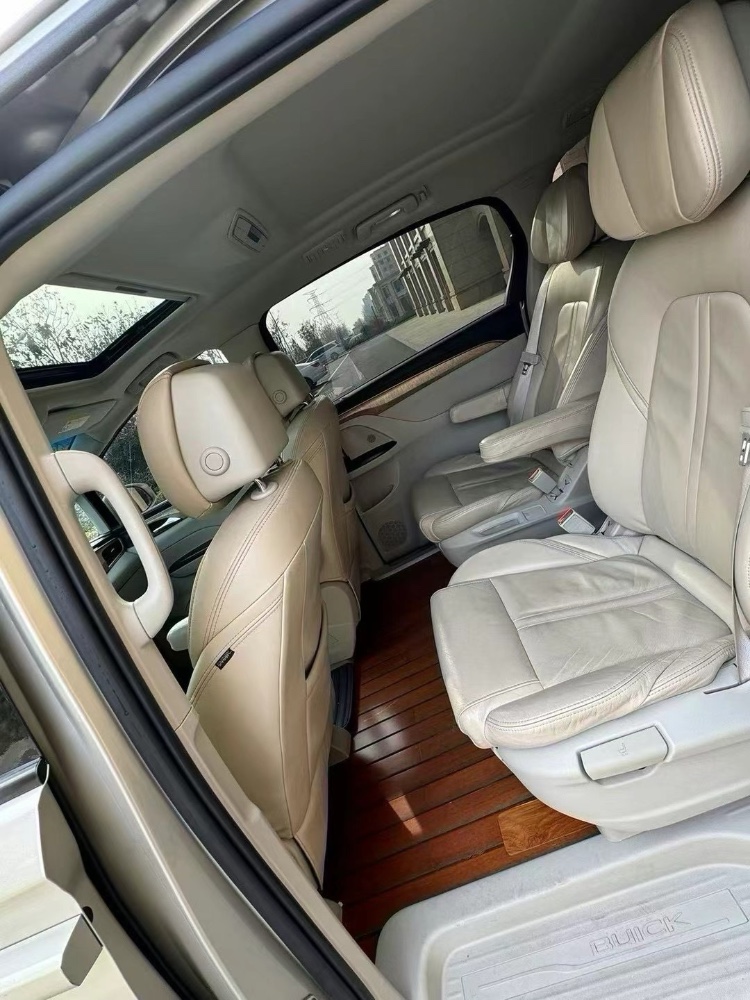 青岛18年别克GL85