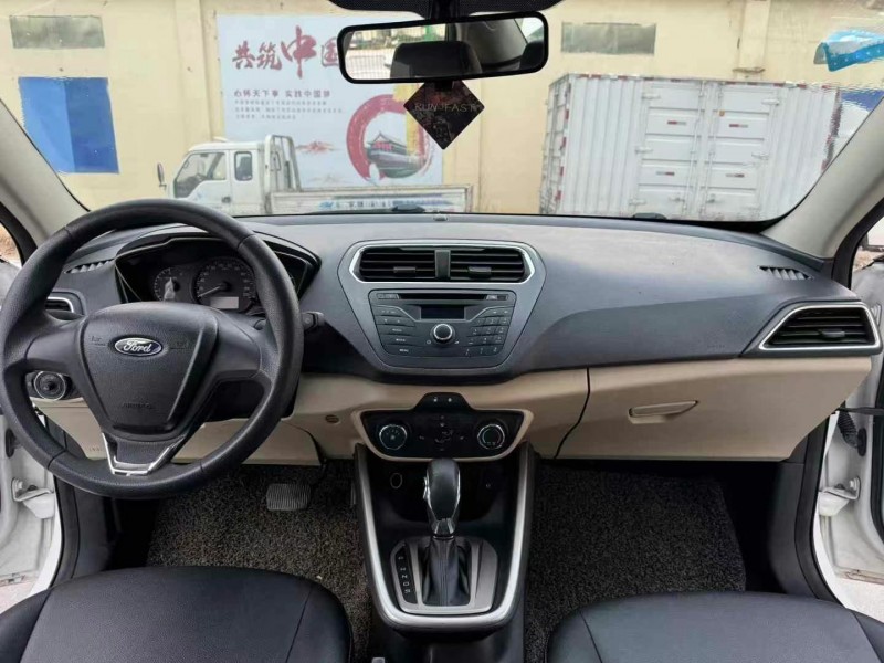 徐州17年福特福睿斯8