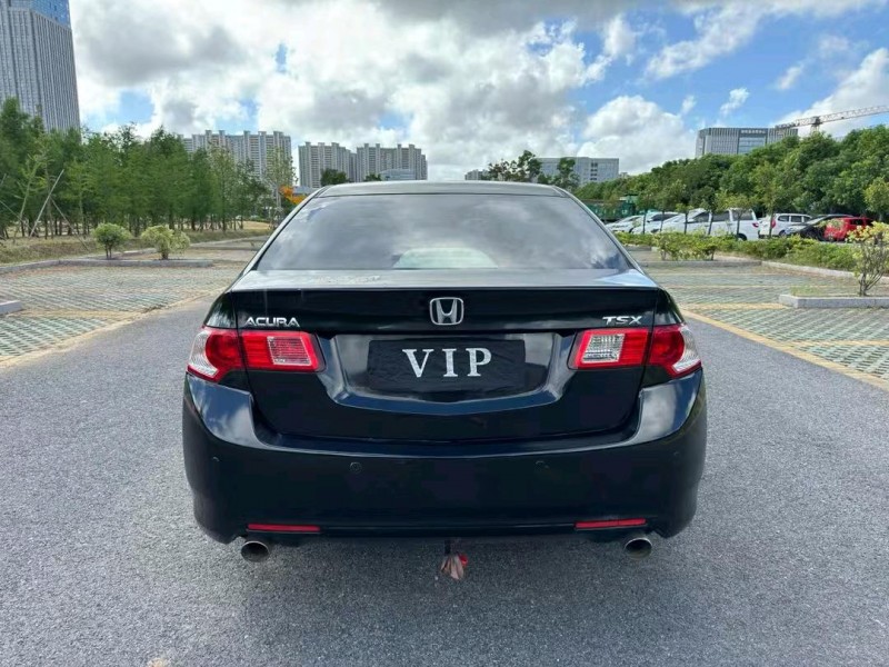 盐城11年本田思铂睿9