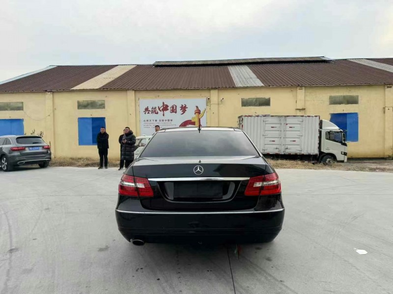 徐州13年奔驰E9