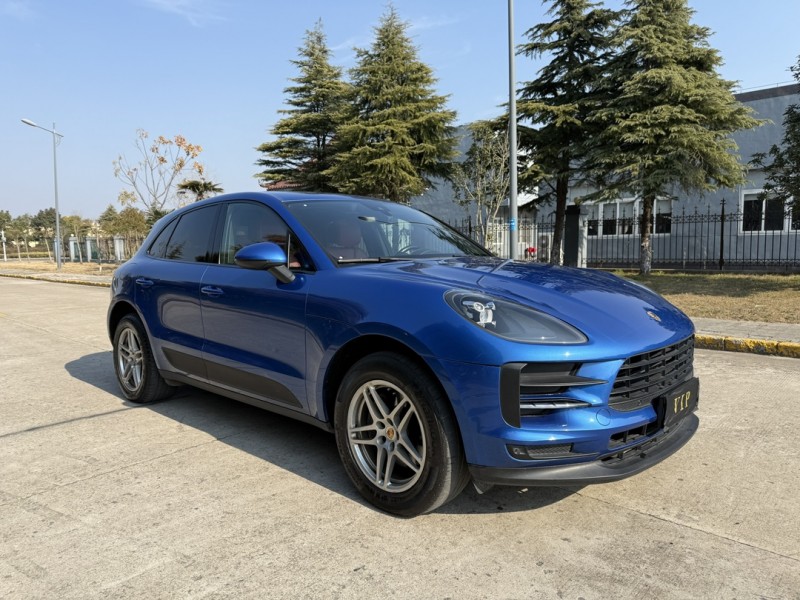 盐城20年保时捷Macan3