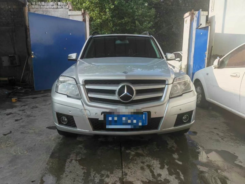 保定11年奔驰GLK1