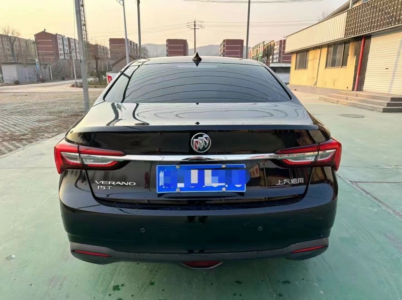 济宁20年别克威朗2