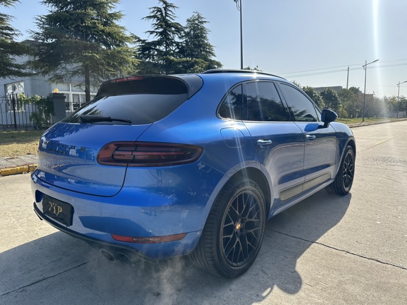 盐城17年保时捷Macan8