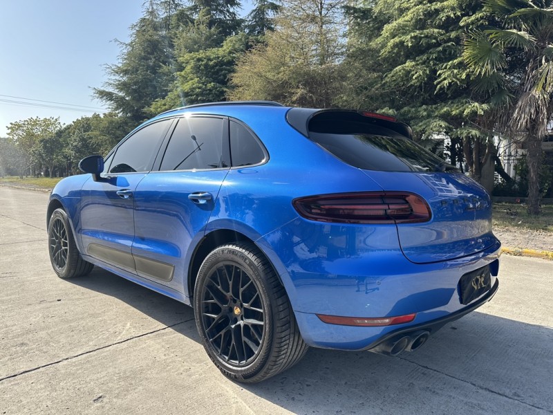盐城17年保时捷Macan9