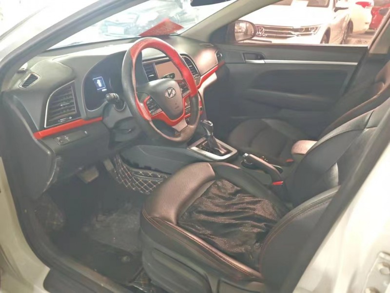 武汉17年现代领动3