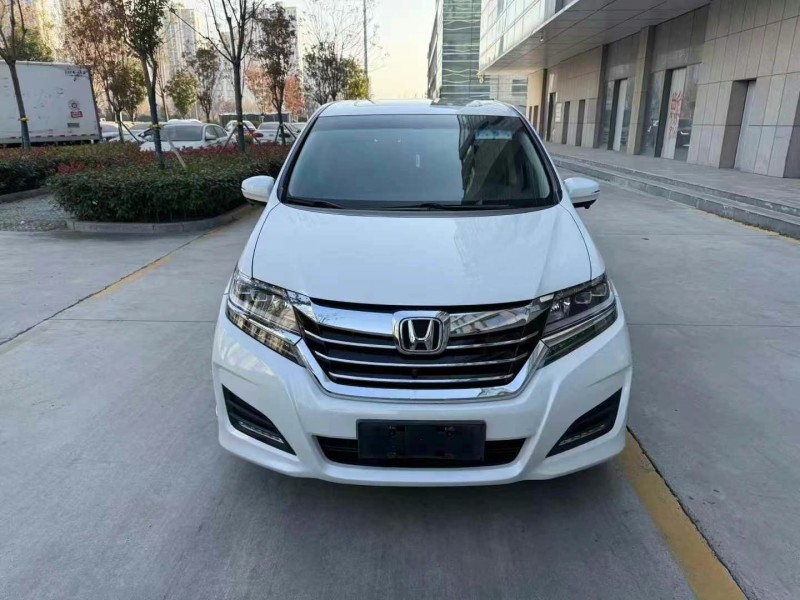 济宁19年本田艾力绅1