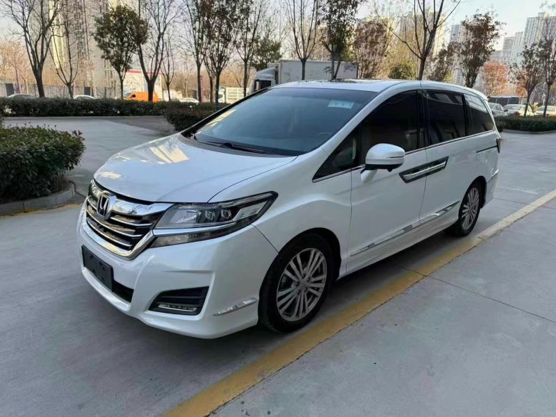 济宁19年本田艾力绅2