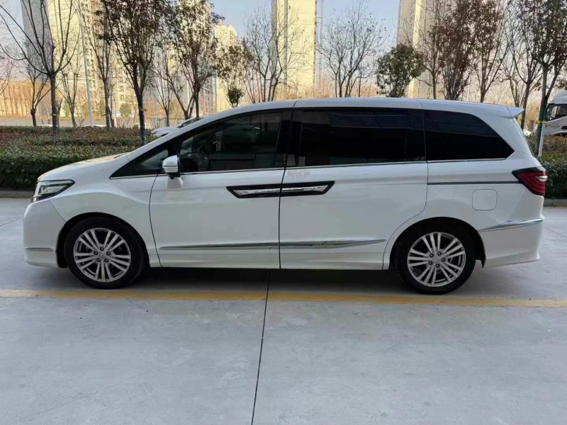 济宁19年本田艾力绅8