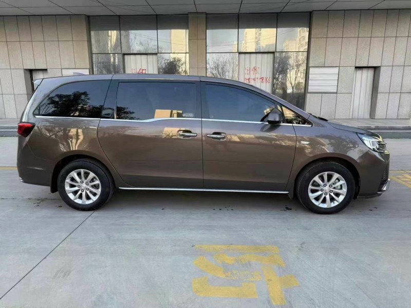 济宁23年别克GL88